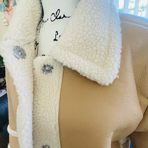 Avec Les Filles Darylane Faux-Shearling Faux-Leather Woman’s Coat Size M - Picture 3 of 16